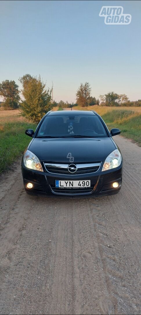 Opel Signum 2005 m Hečbekas