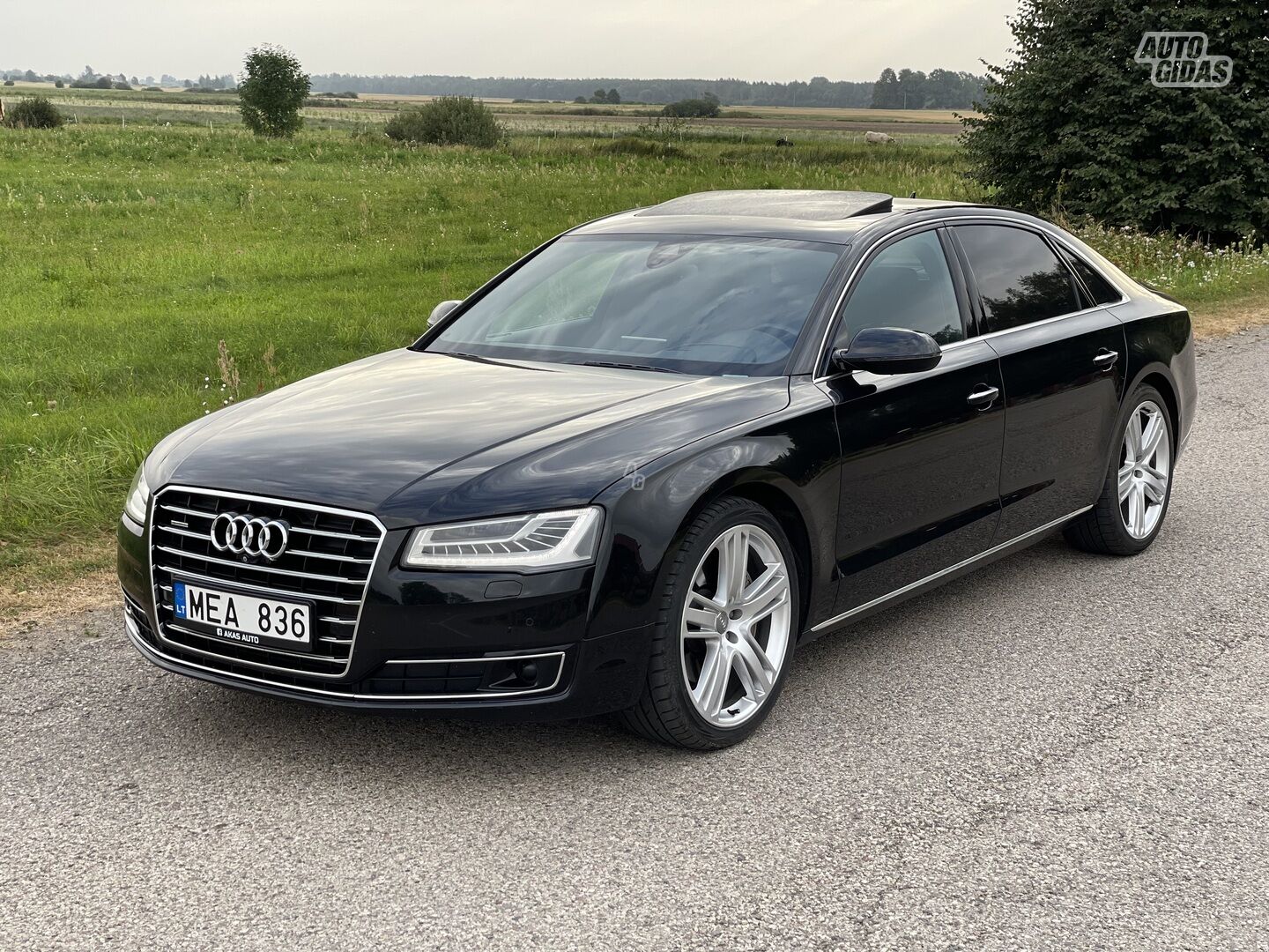 Audi A8 2013 г Седан