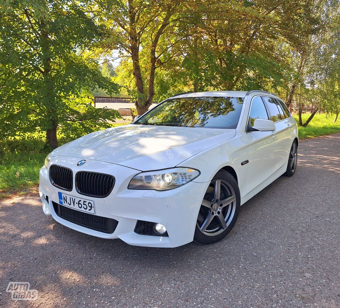 Bmw 520 d. M-pack 2011 y