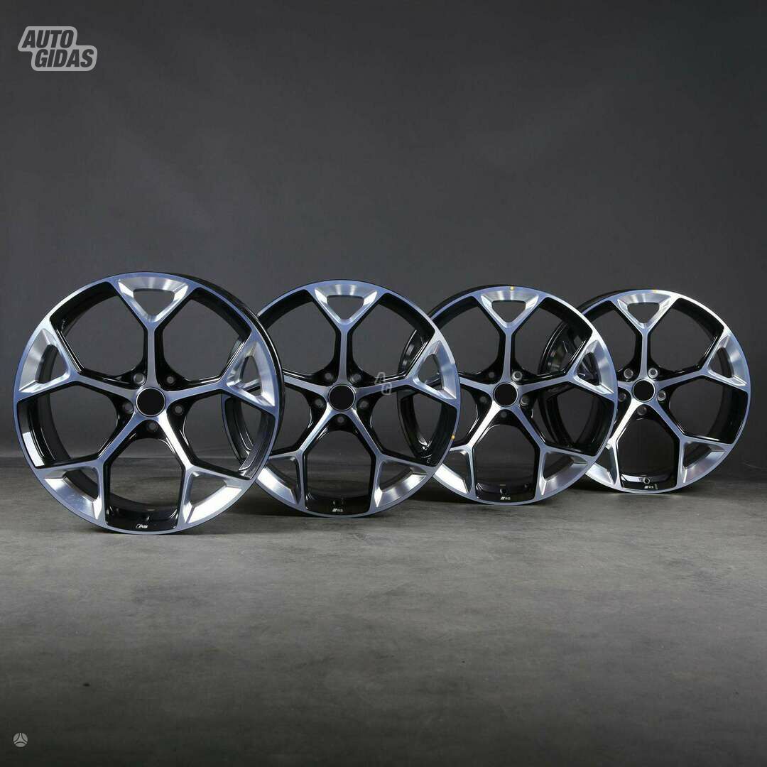 EU-I5598 Style Black Silver rims