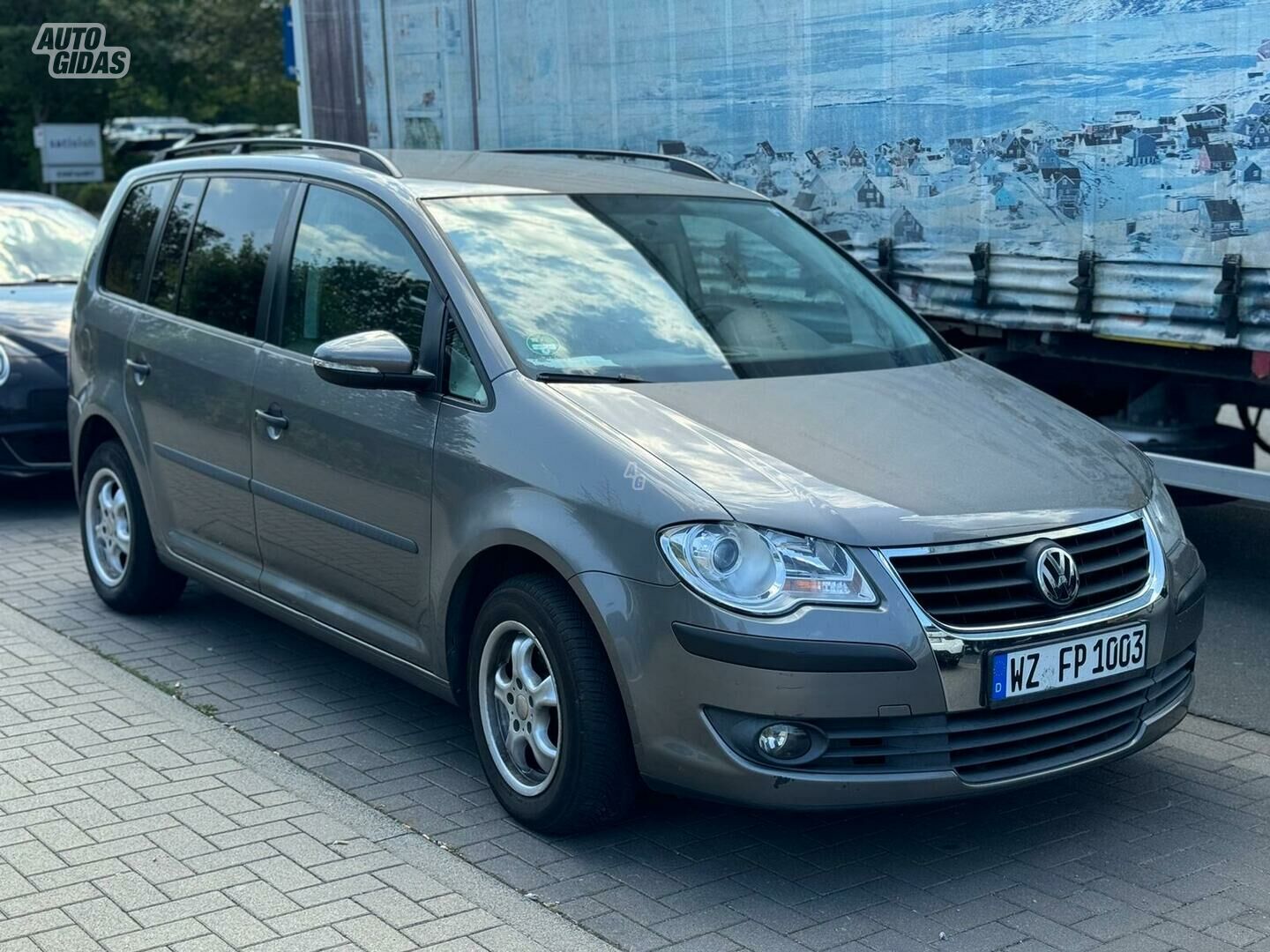 Volkswagen Touran I 2010 y