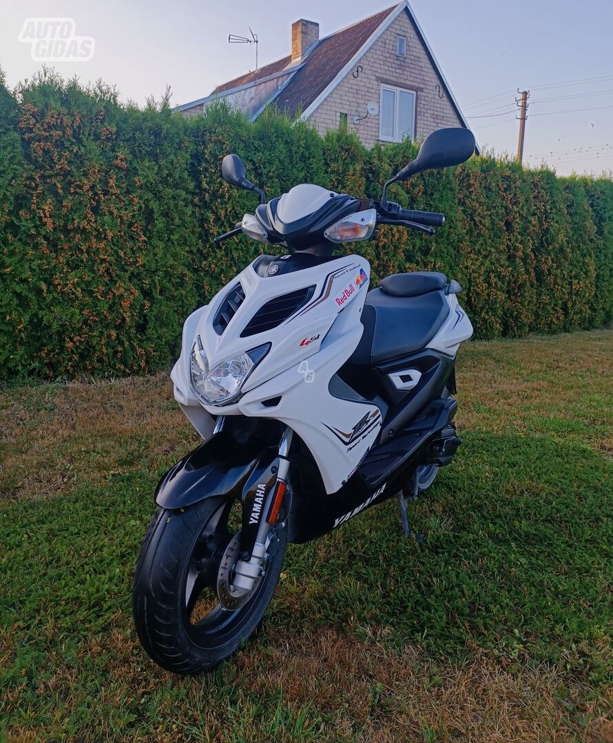 Yamaha Aerox 2017 y Scooter / moped