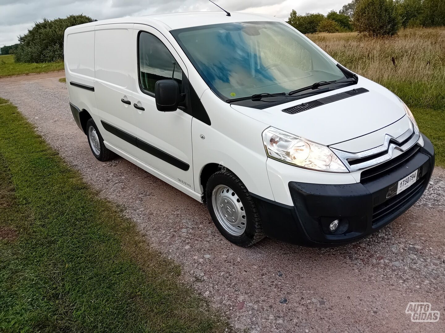 Citroen Jumpy 2016 y Heavy minibus