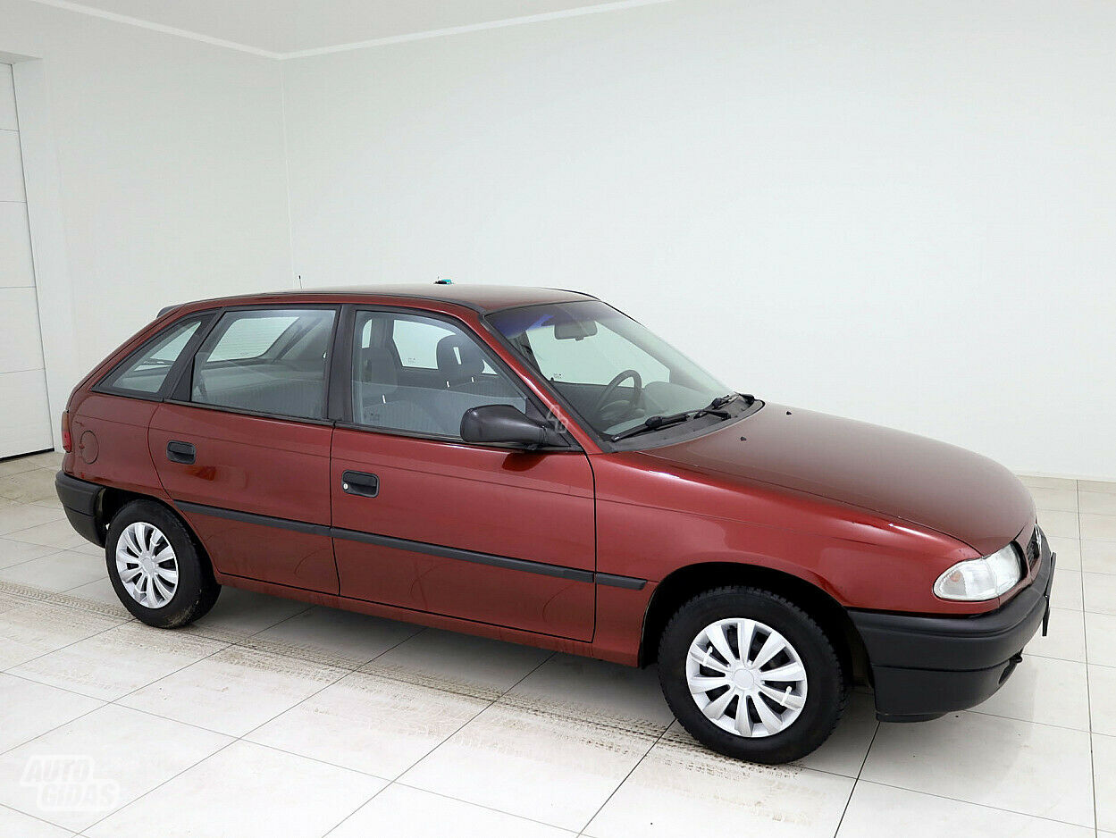 Opel Astra 1997 г Хэтчбек