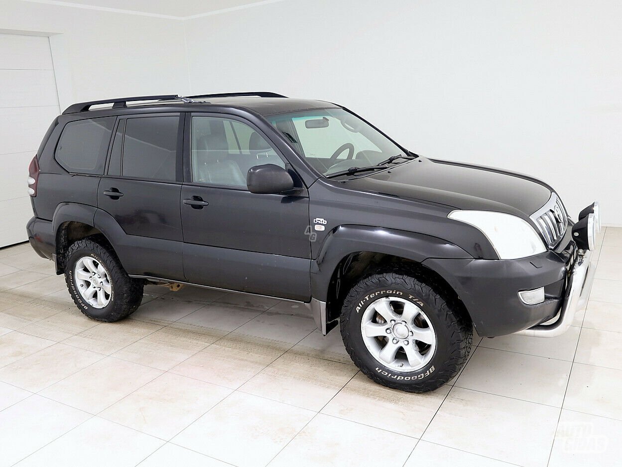 Toyota Land Cruiser D-4D 2005 г