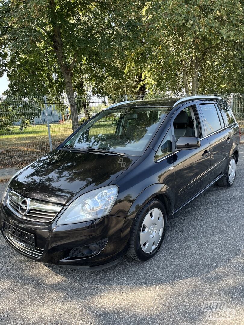 Opel Zafira 2010 y Van