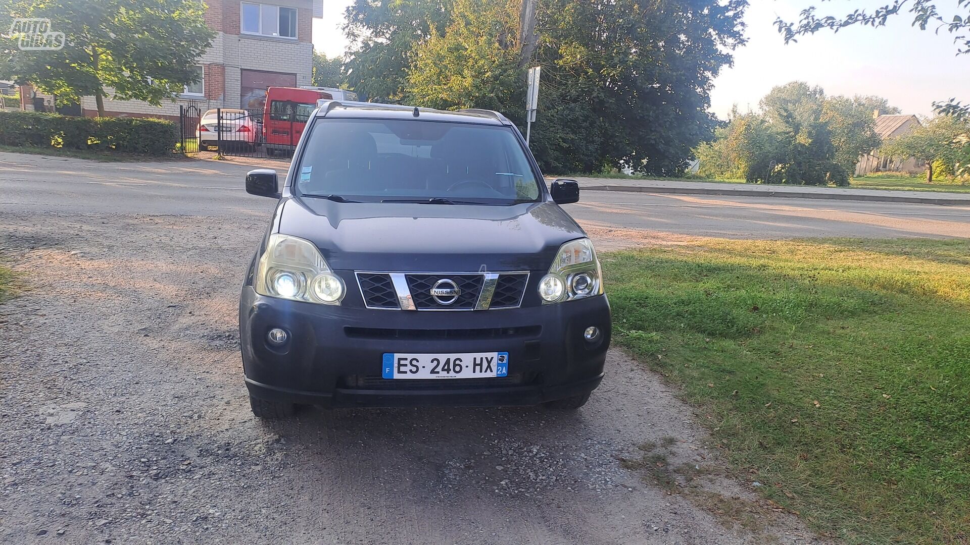 Nissan X-Trail dCi LE Platinum aut 2009 y