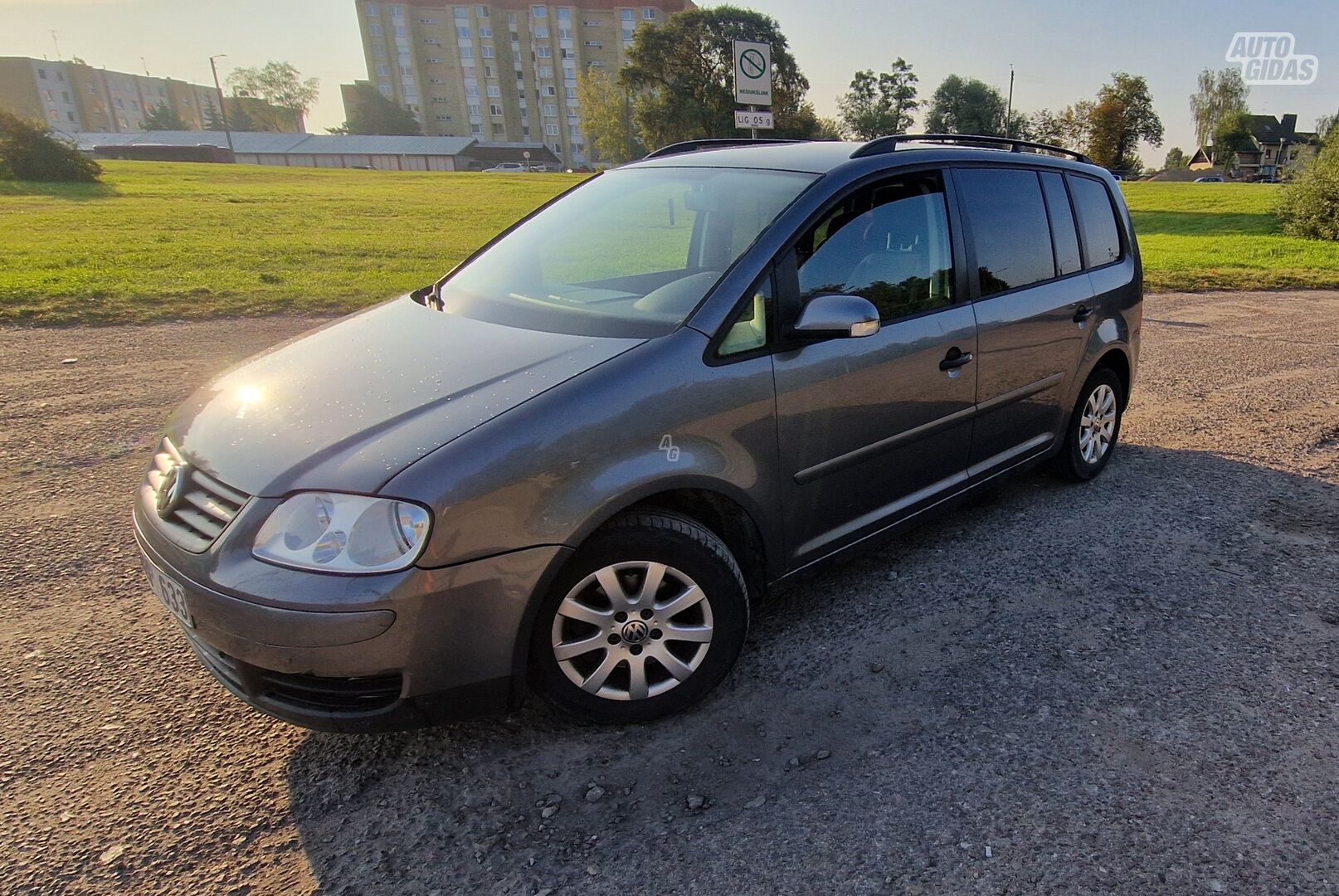 Volkswagen Touran TDI Conceptline 2006 y