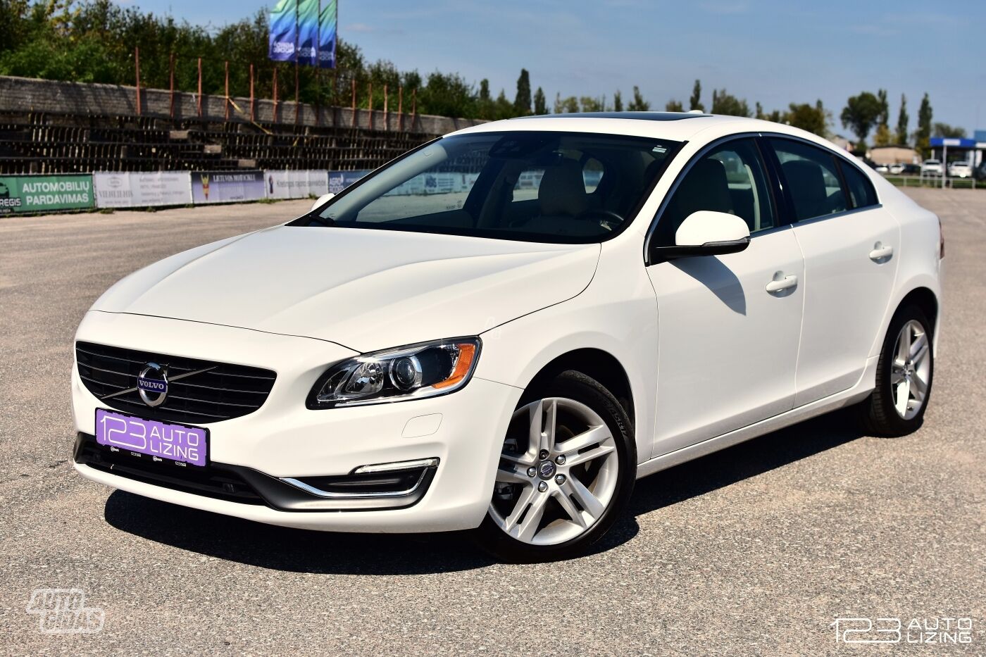 Volvo S60 2015 m Sedanas