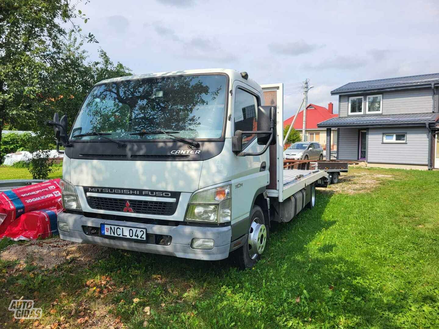 Mitsubishi Canter 7.14 2007 y Car transporter