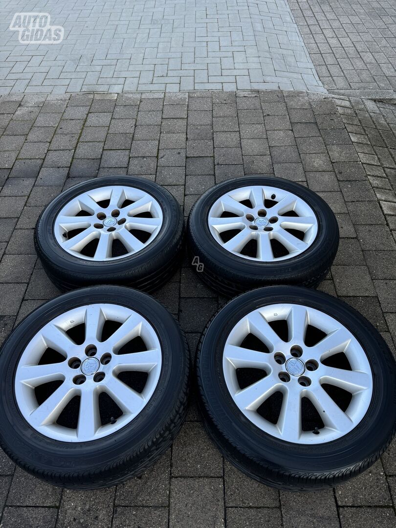 Toyota light alloy R16 rims