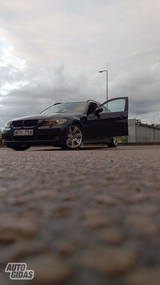 Bmw 320 E90 d Touring 2006 y