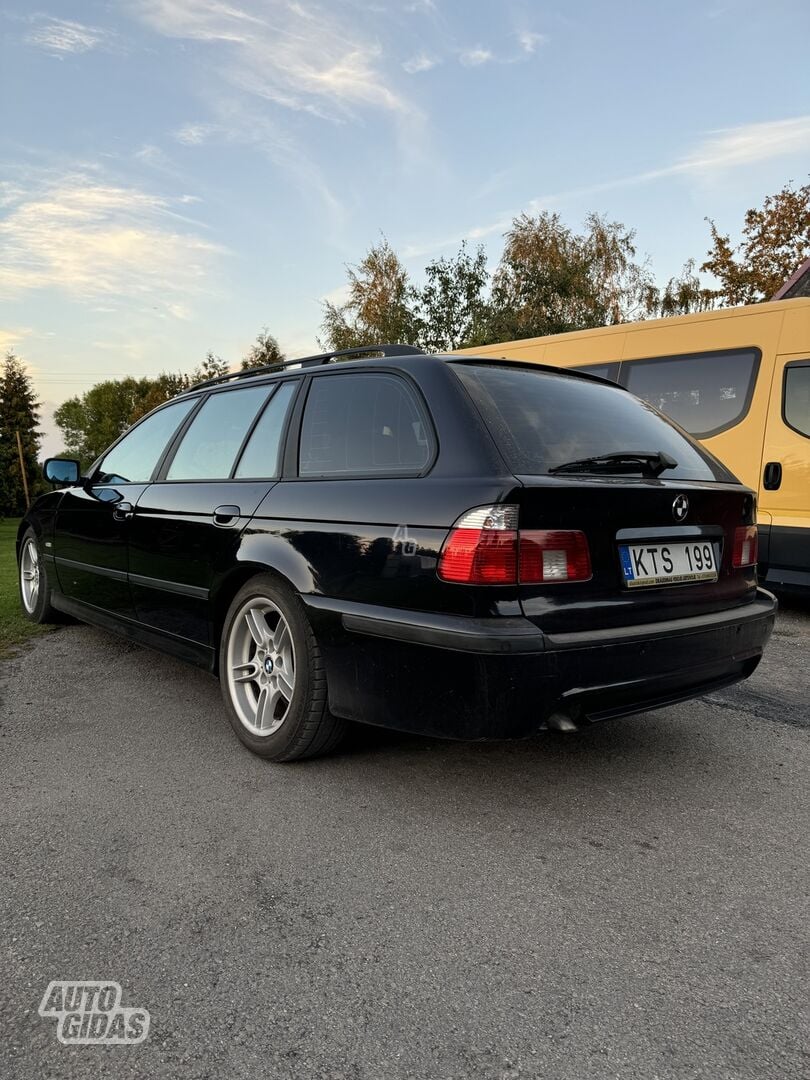 Bmw 530 E39 2003 г