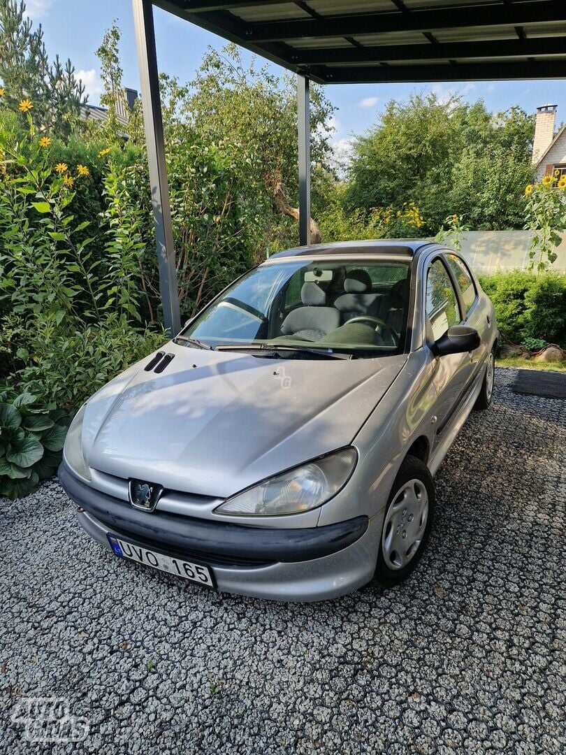 Peugeot 206 D XR 2000 y