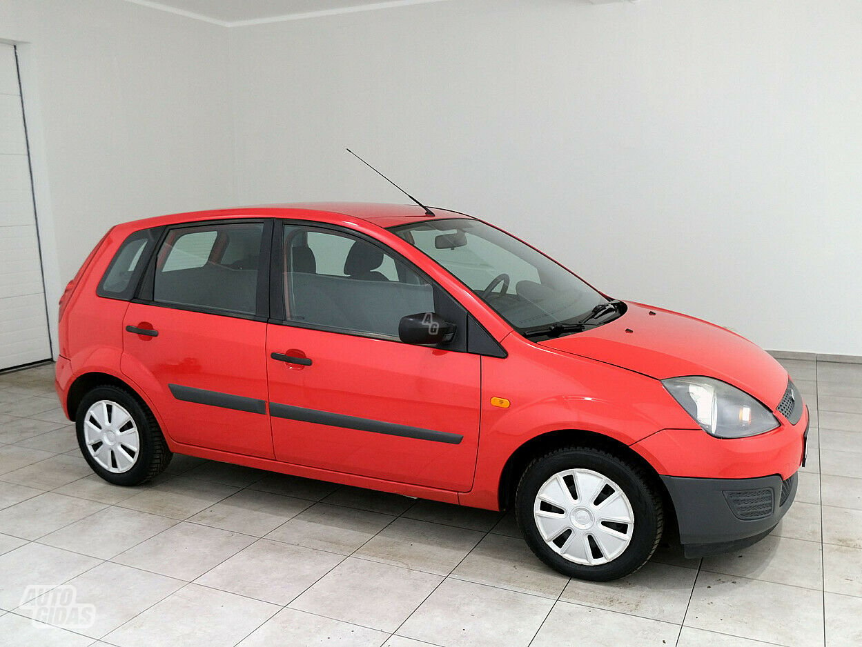 Ford Fiesta 2006 y Hatchback