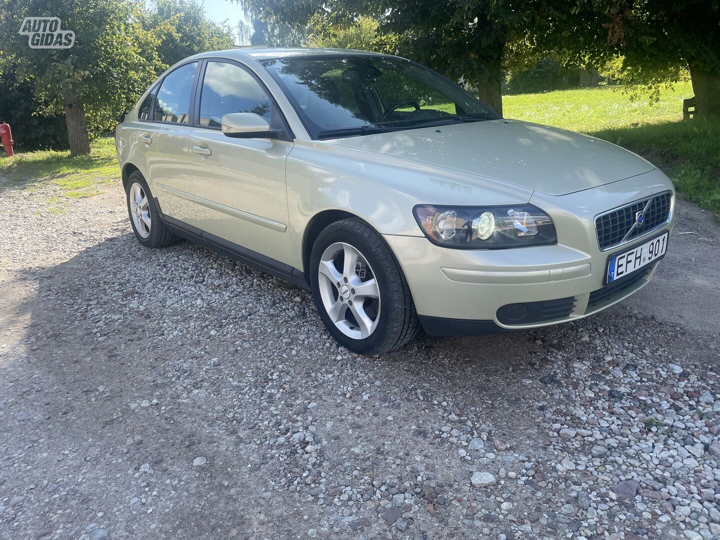 Volvo S40 2004 г Седан