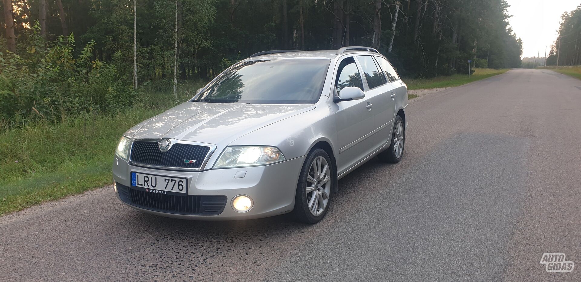 Skoda Octavia II TDI RS 2006 y