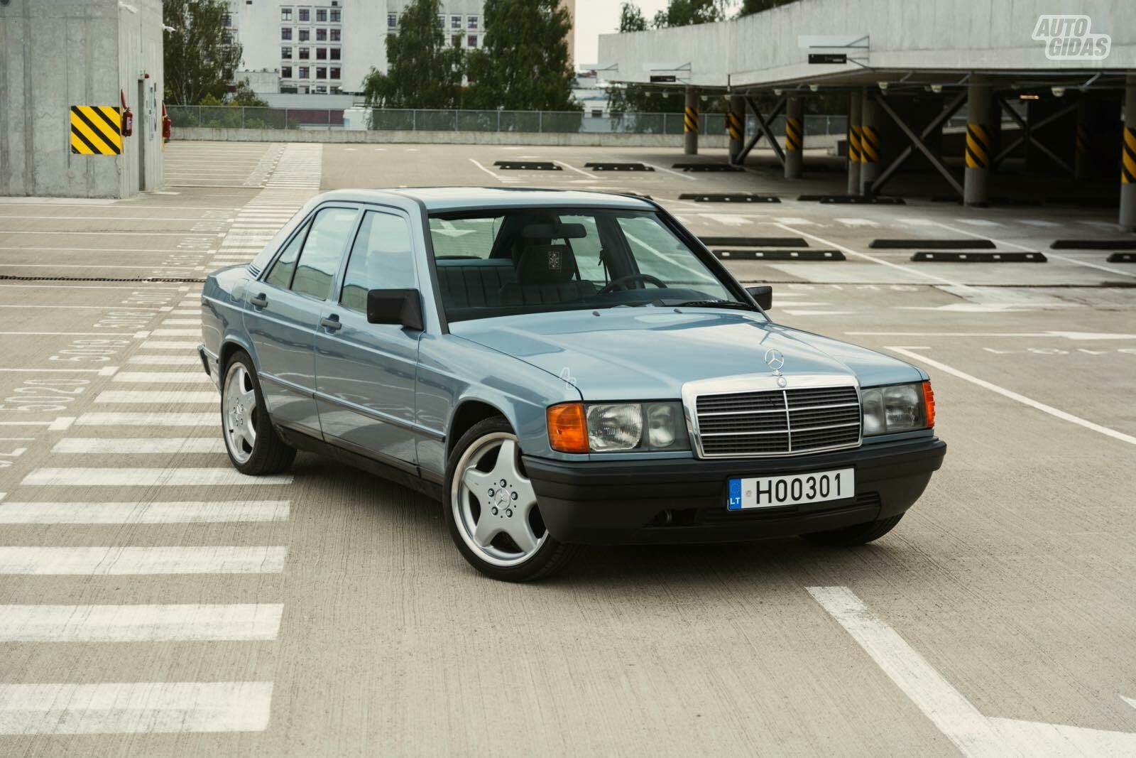 Mercedes-Benz 190 1985 m Sedanas