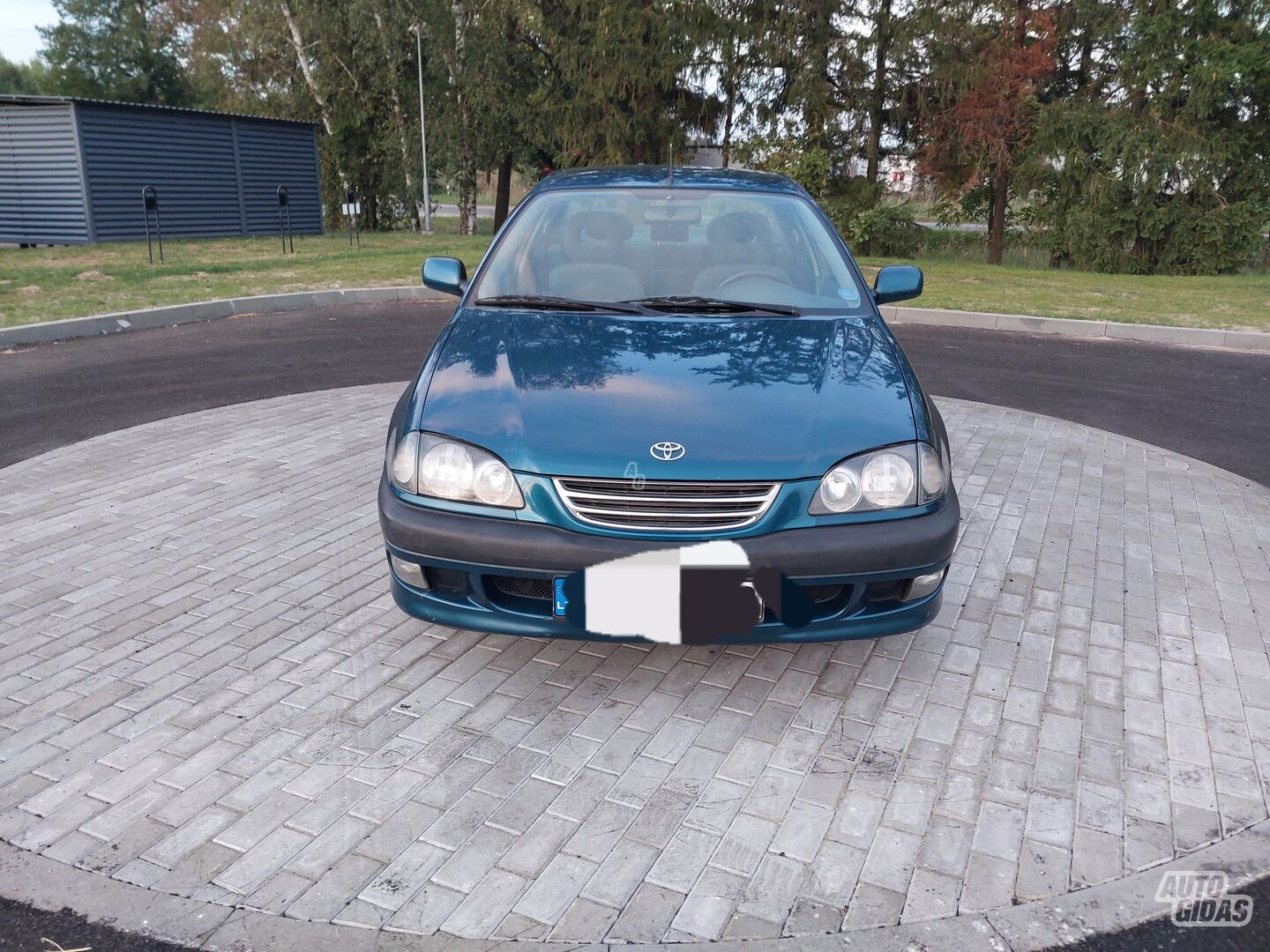 Toyota Avensis 1999 m Sedanas