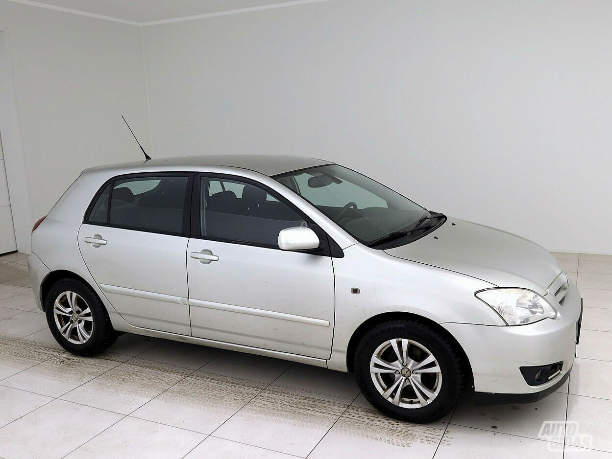 Toyota Corolla D-4D 2005 m