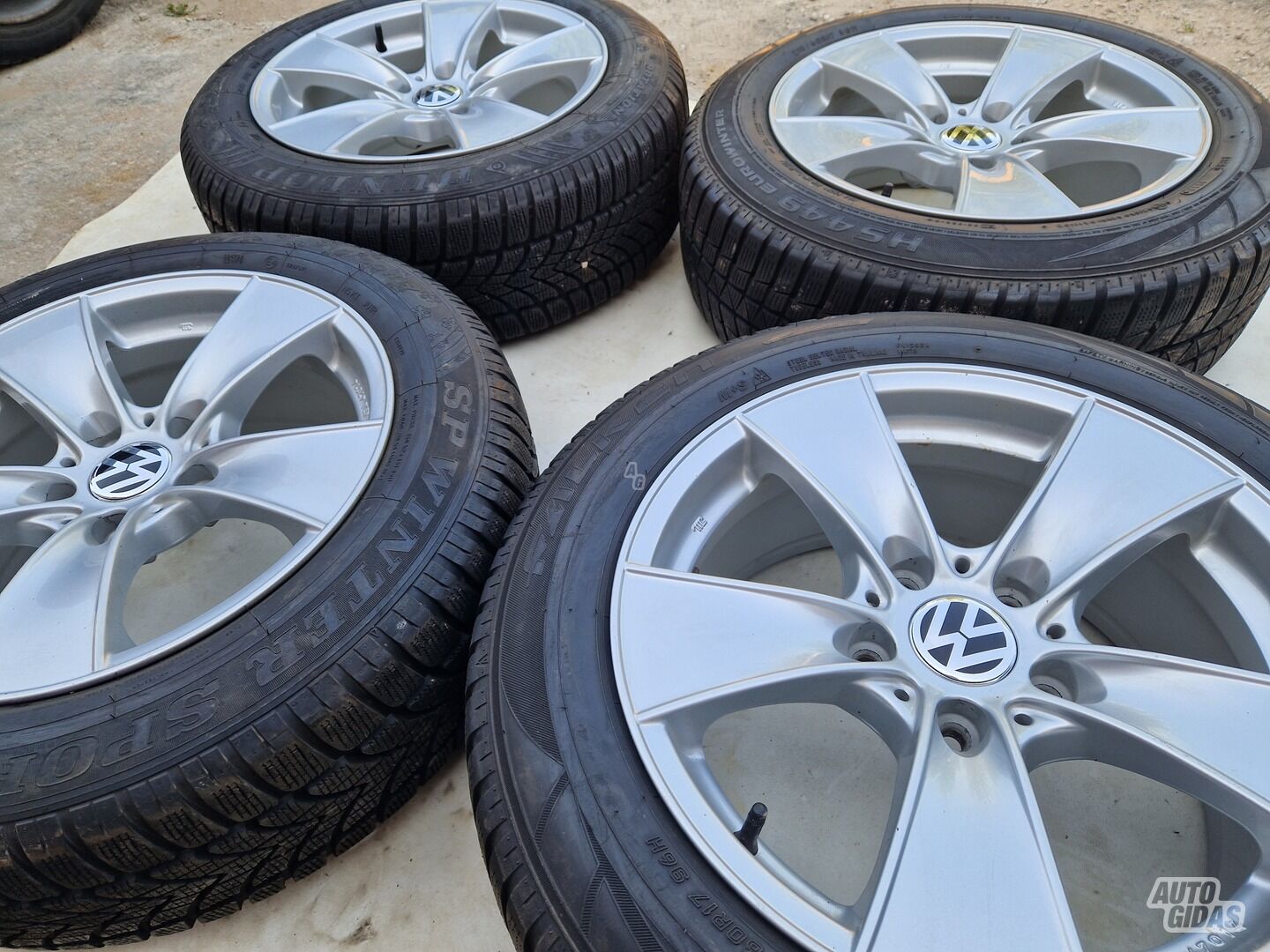 Volkswagen T5, T6 Transporter light alloy R17 rims