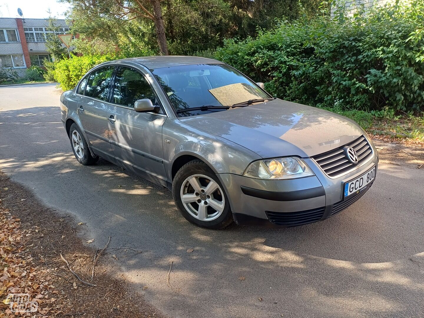 Volkswagen Passat 2001 y Sedan