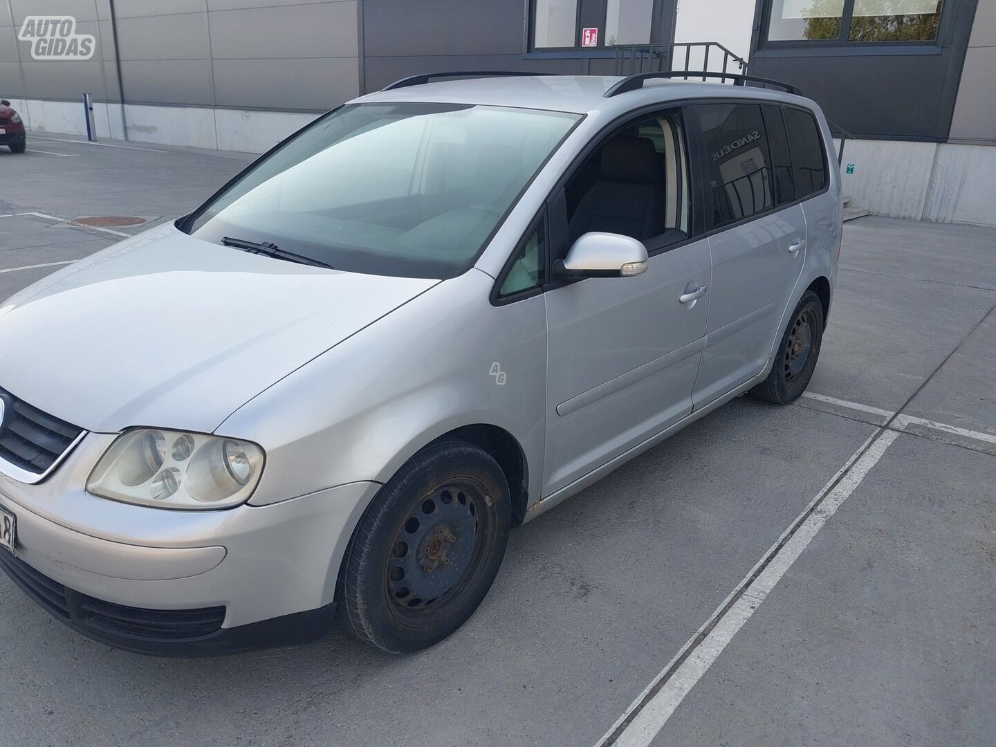 Volkswagen Touran 2004 m Vienatūris