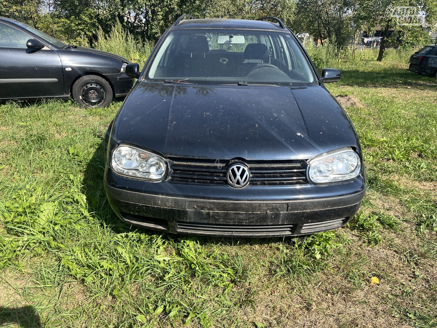 Volkswagen Golf 2003 г запчясти