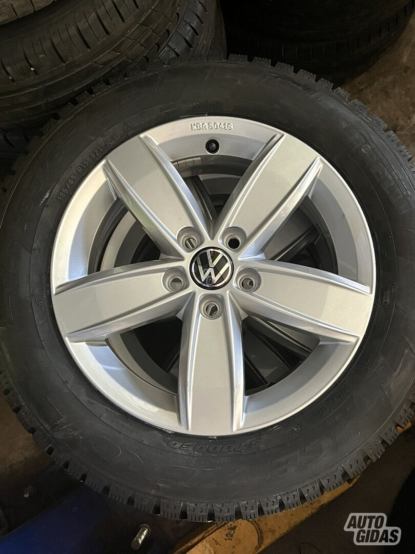 Volkswagen light alloy R15 rims