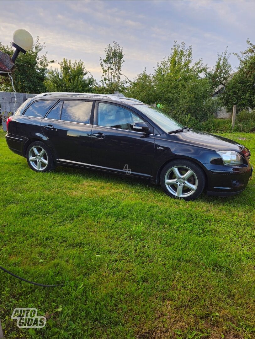 Toyota Avensis II 2007 m