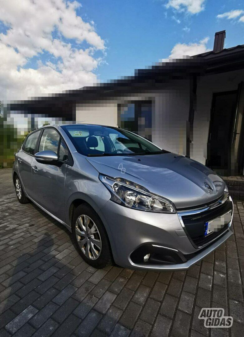 Peugeot 208 2016 г Хэтчбек