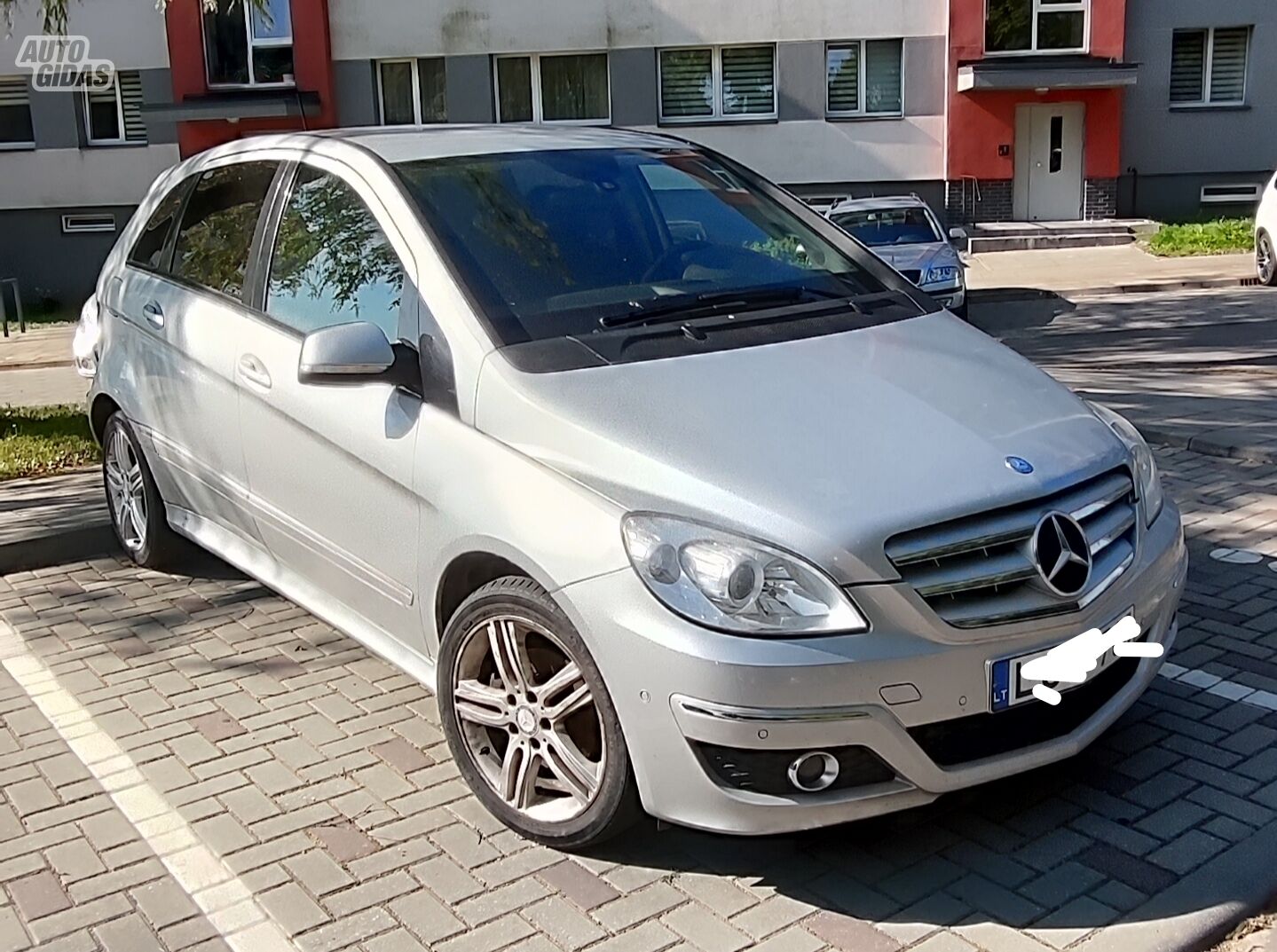 Mercedes-Benz 180 2009 г Минивэн