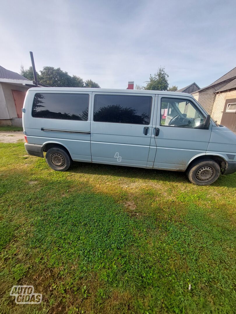 Volkswagen Transporter 2000 y Minibus