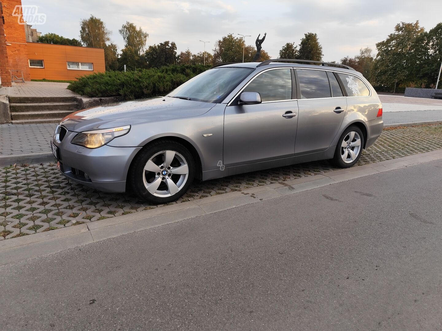 Bmw 525 E60 d Touring 2005 y