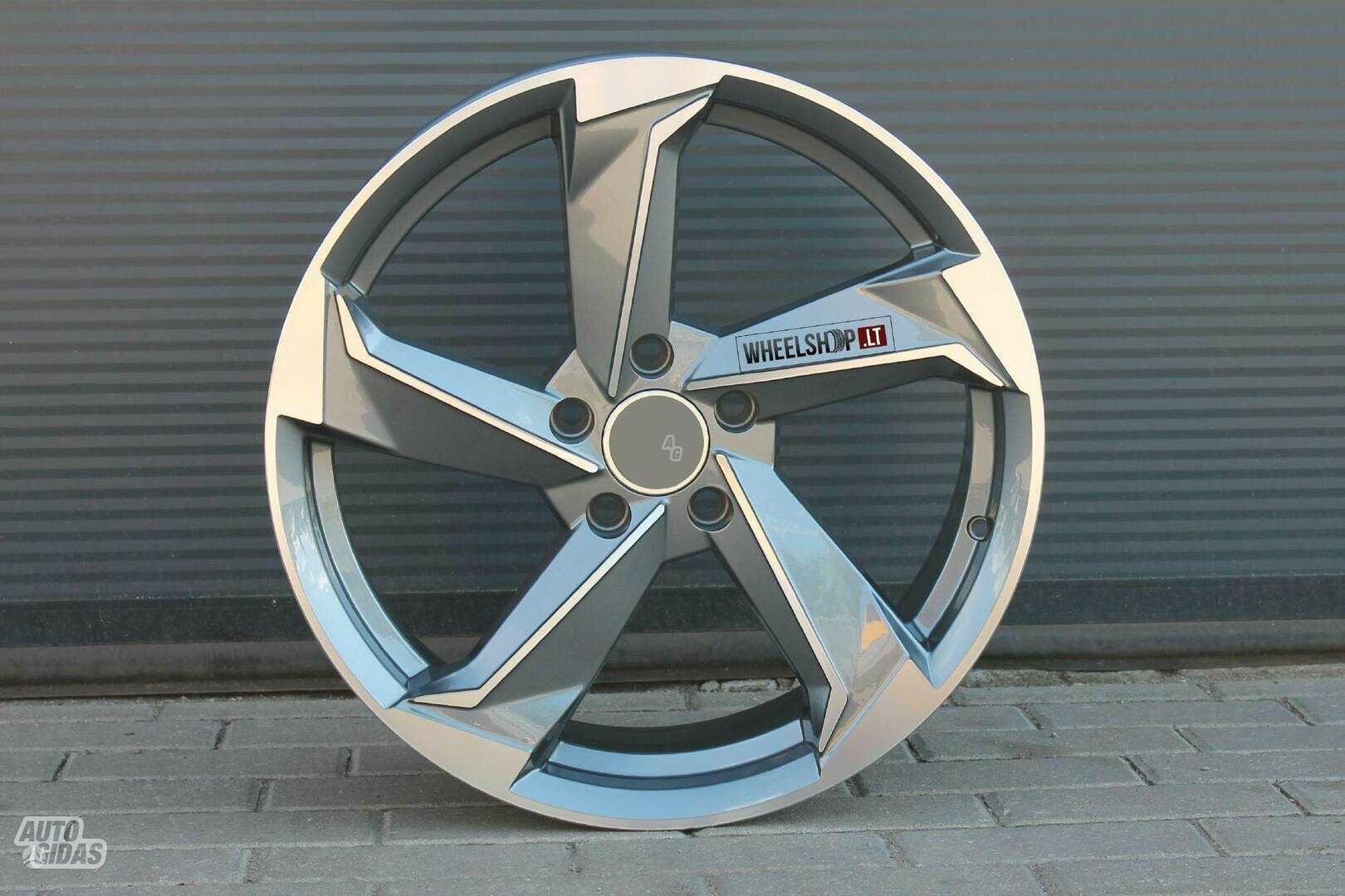 Audi TTRS Twist EU-B5185 Style MG light alloy R17 rims