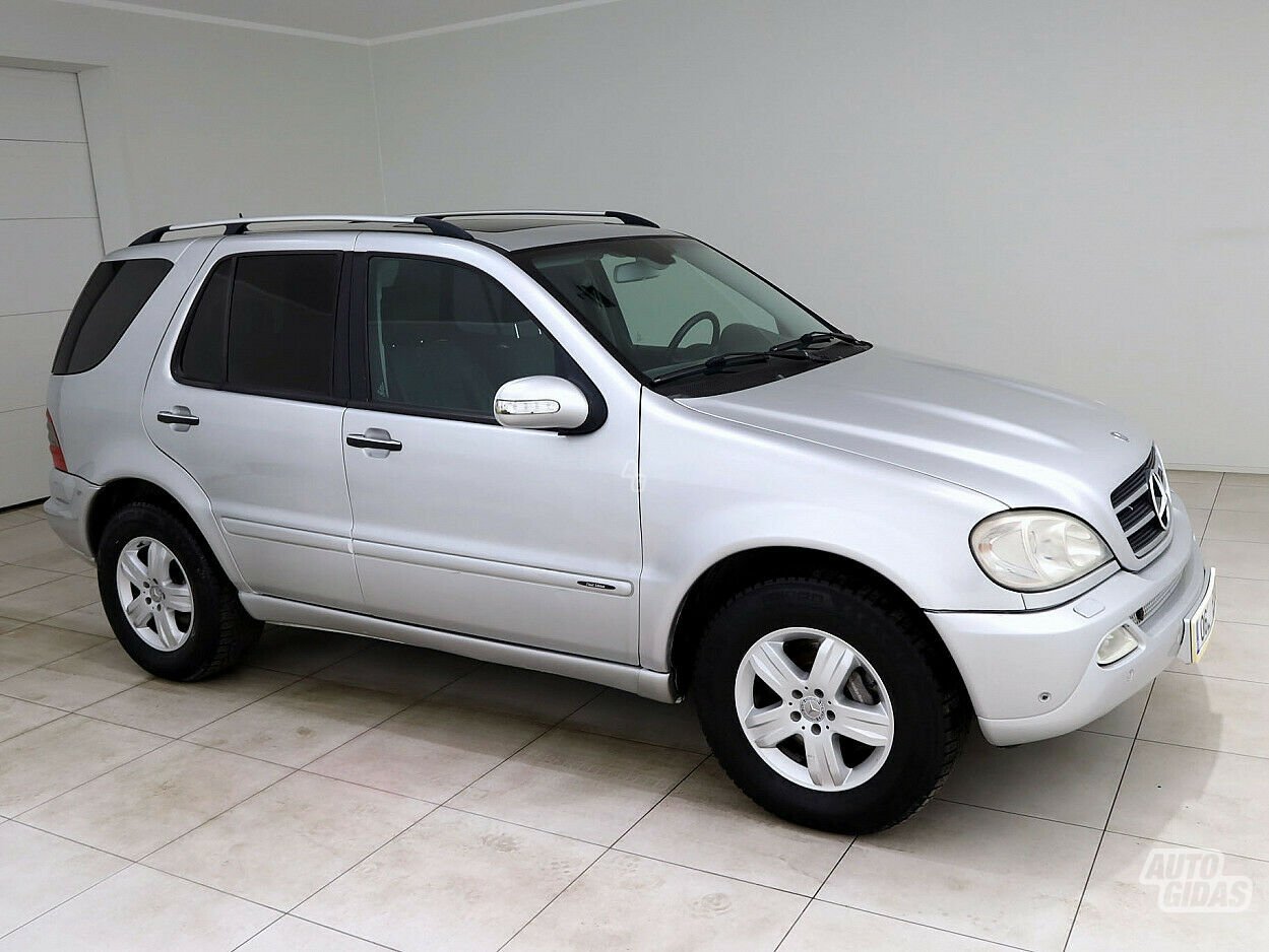 Mercedes-Benz ML 270 CDI 2005 y