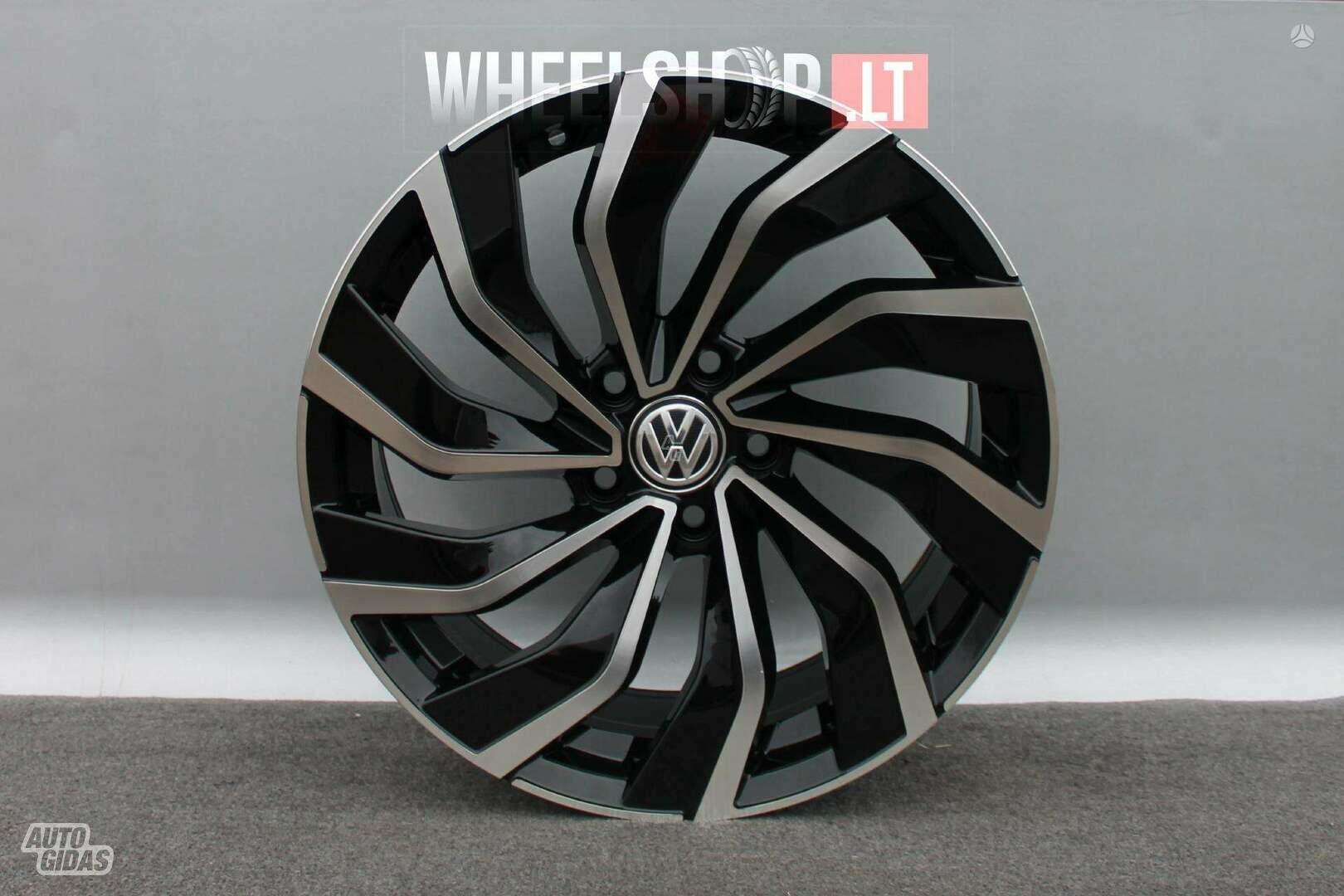 Volkswagen Ventura EU-B5780 Style MB light alloy R17 rims