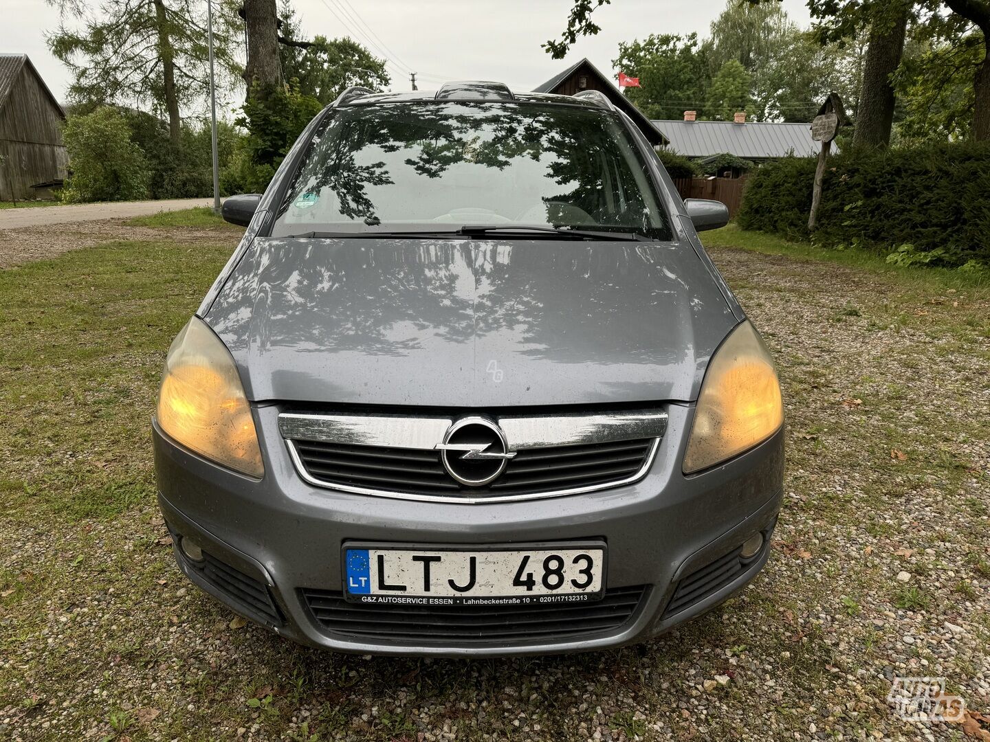 Opel Zafira B 2005 y