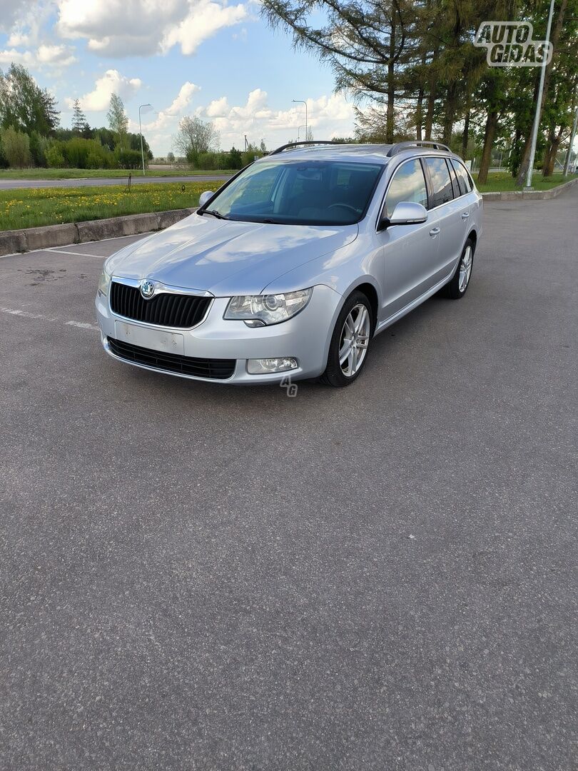 Skoda Superb TDI 2013 y