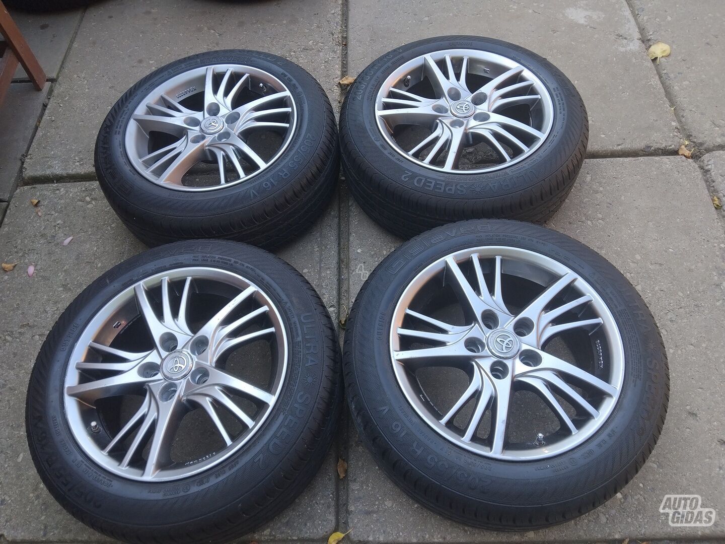 Light alloy R16 rims