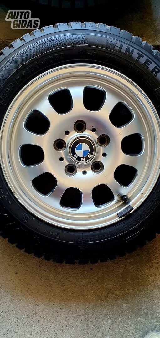 BMW 195.65.m+s 320 light alloy R15 rims