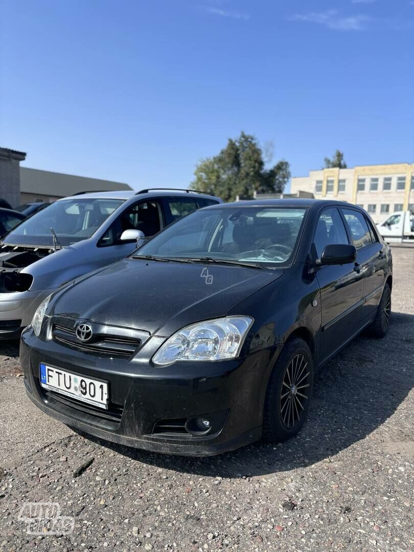 Toyota Corolla 2005 y parts