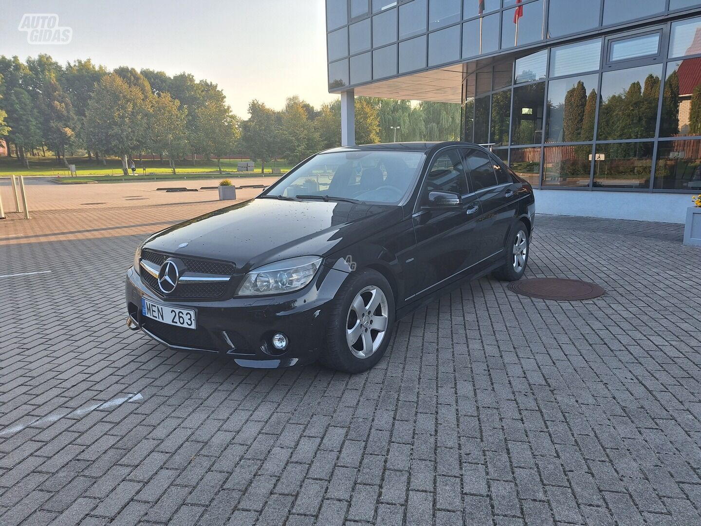 Mercedes-Benz C 220 2010 г Седан