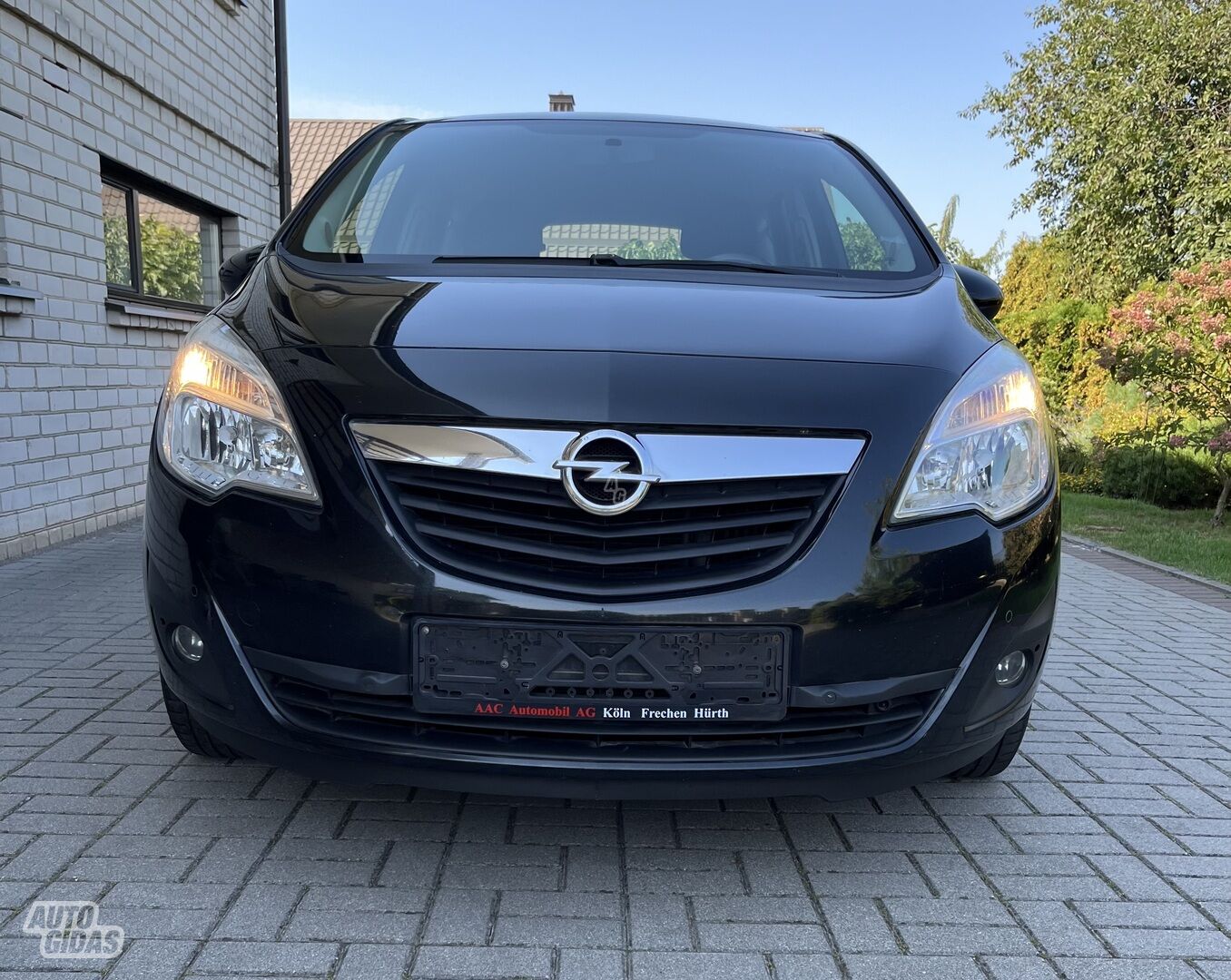 Opel Meriva II 2012 г