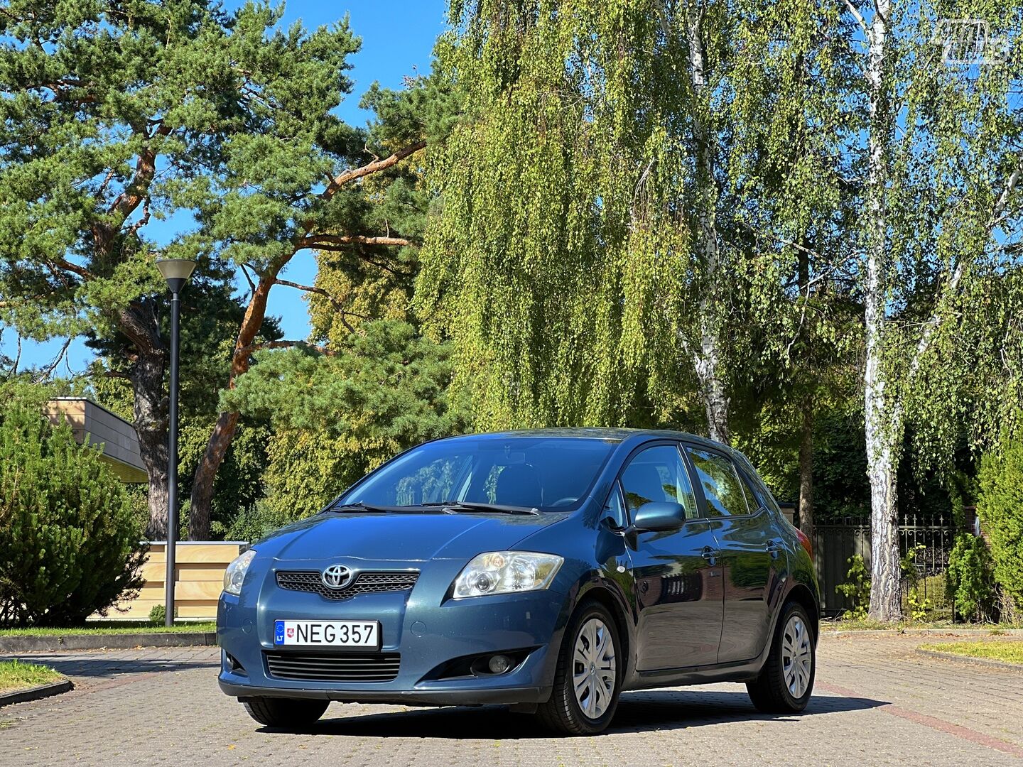 Toyota Auris I VVT-i Terra 2007 г