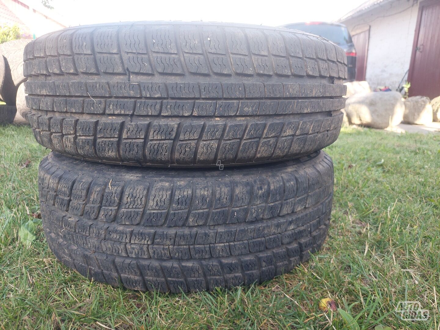 R15 universal tyres passanger car