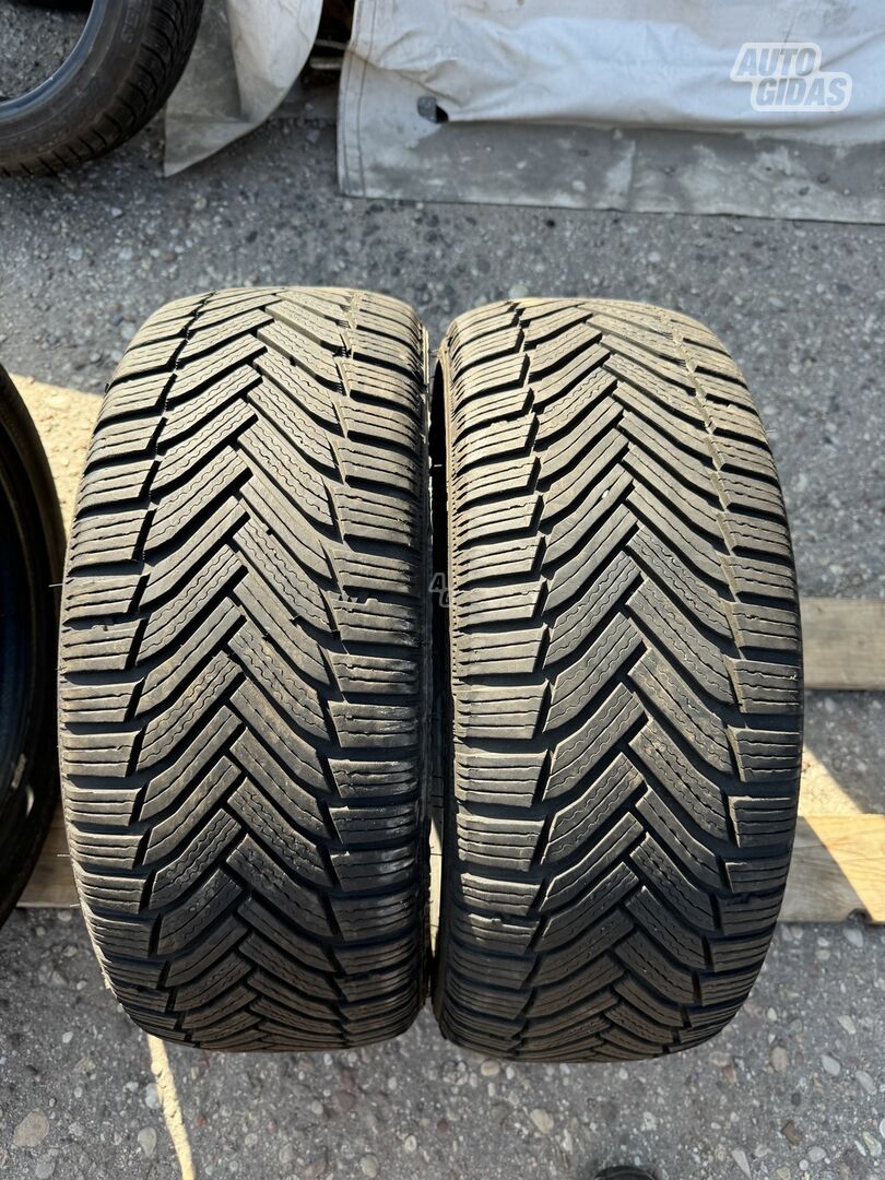 Michelin Siunciam,, 8mm 2021m R17 winter tyres passanger car