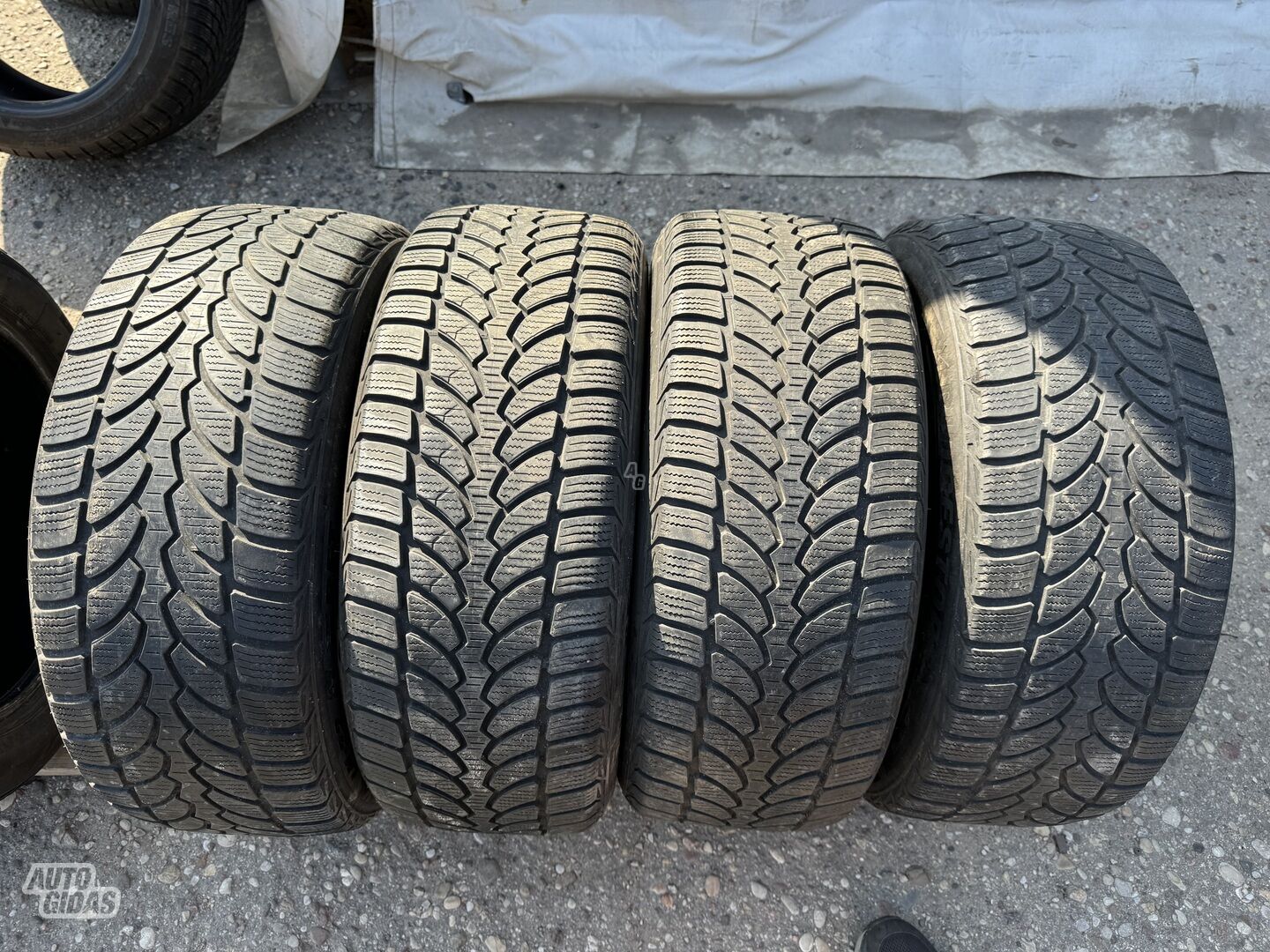 Bridgestone Siunciam, 5-6mm  R17 winter tyres passanger car