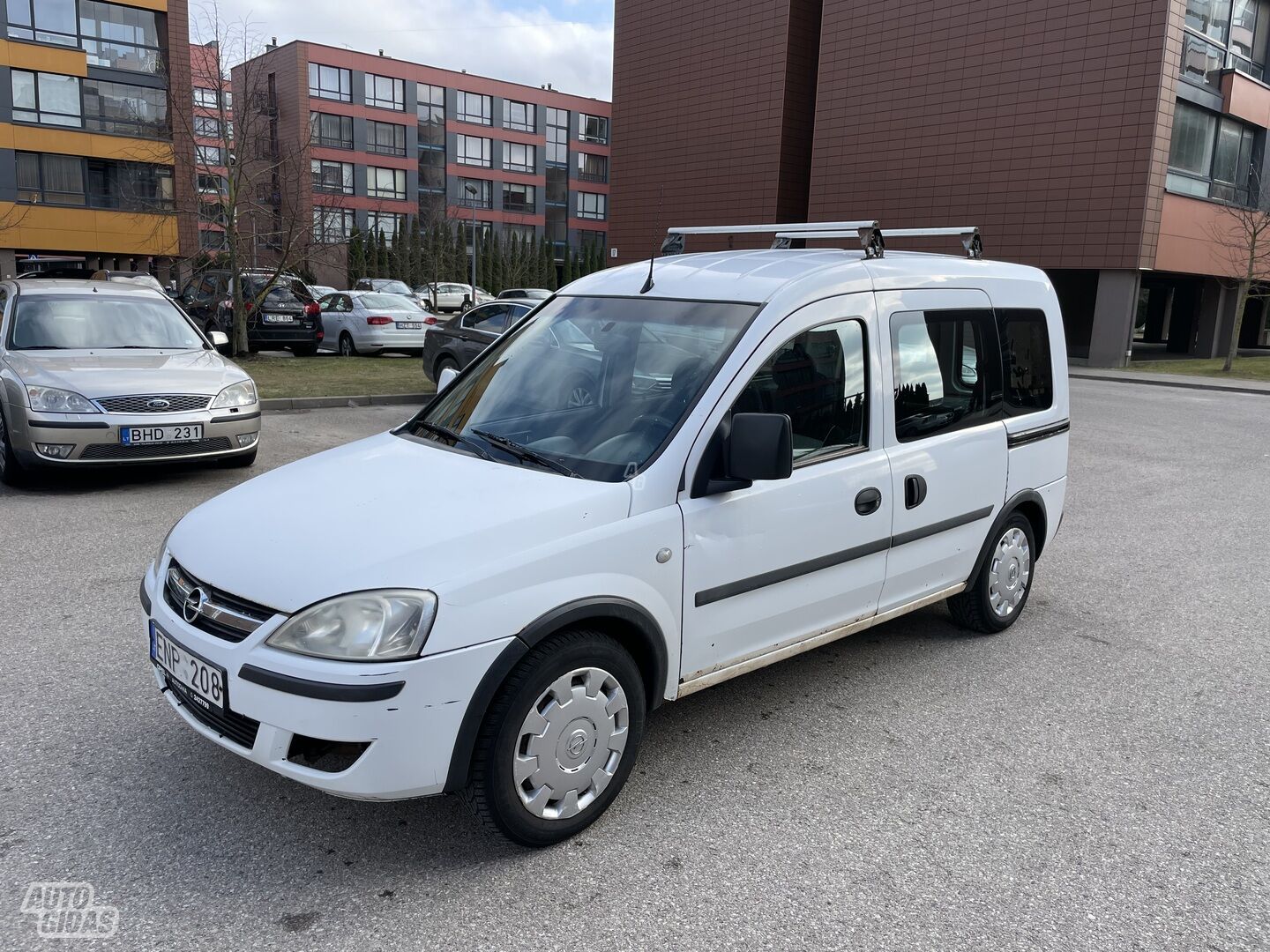 Opel Combo 2009 m Vienatūris