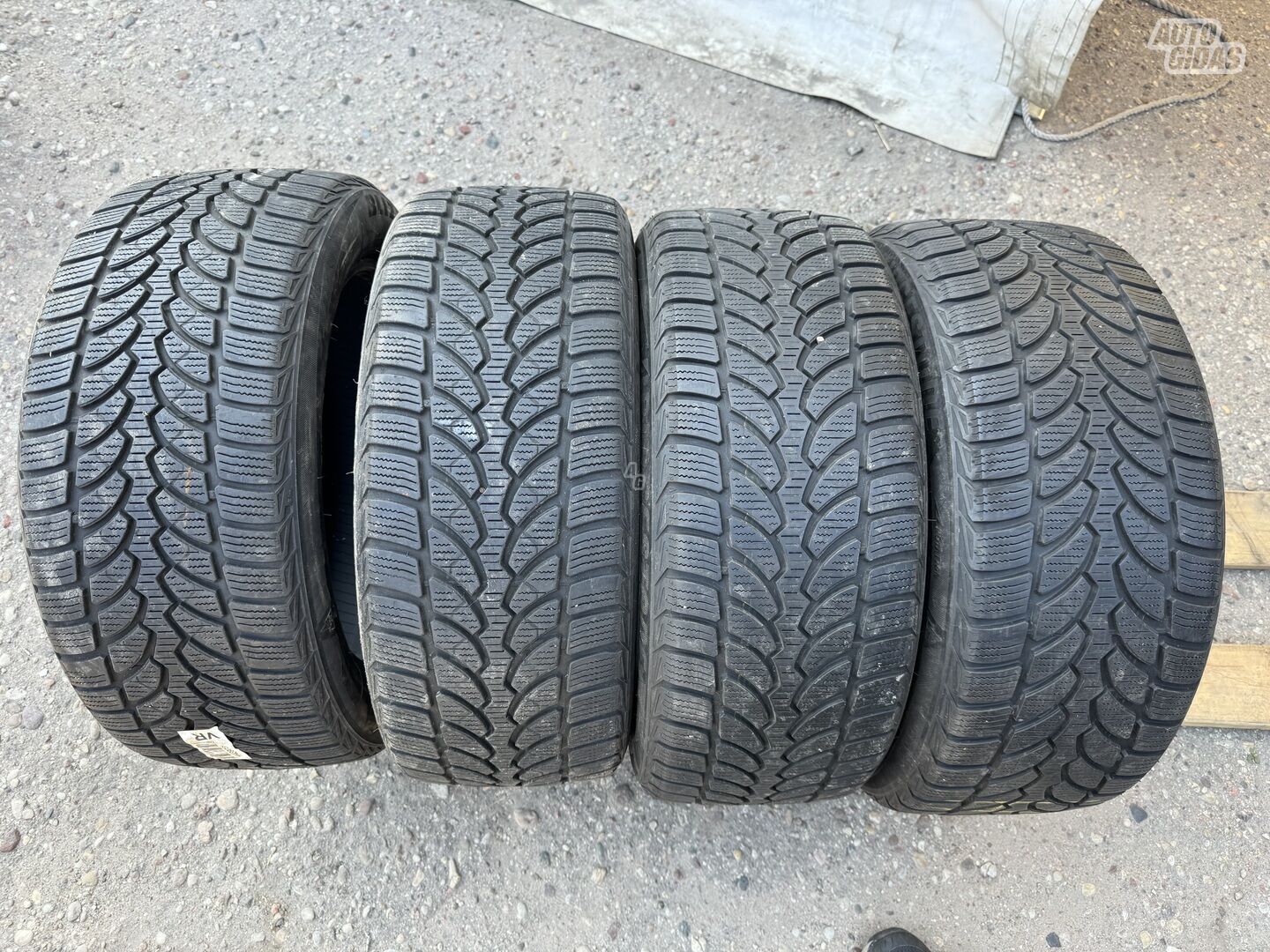 Bridgestone Siunciam, 6-7mm R17 зимние шины для автомобилей